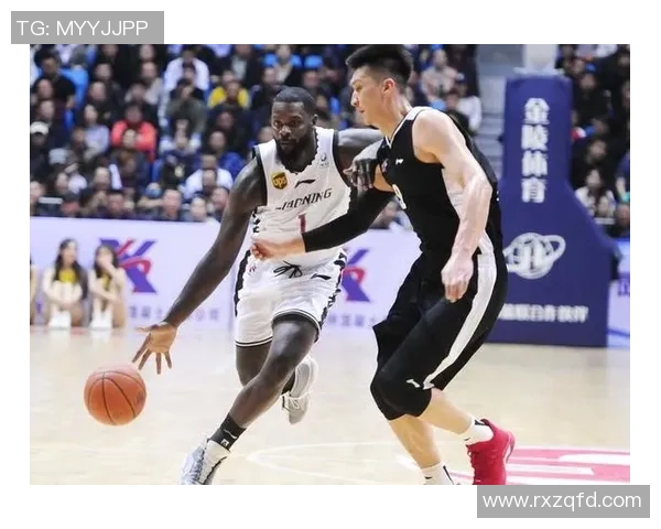 武汉篮球队盯防策略分析及其对比赛结果的影响探讨