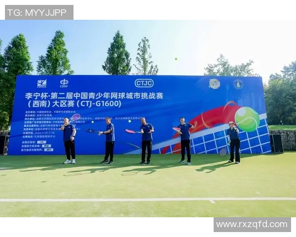 网球战术:成都网球队的防反体系 网球战术:成都网球队的防反体系